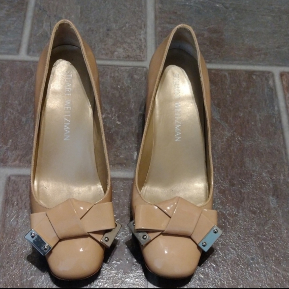 Stuart Weitzman blushing patent leather nudy block heel pump size 5.5M